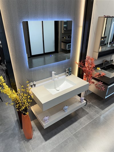 Hammom uchun shiferli shkafi ko'r joylari yo'q